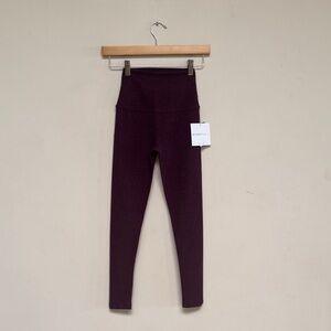 Beyond Yoga High-Waist caught in the midi Leggings in Plum